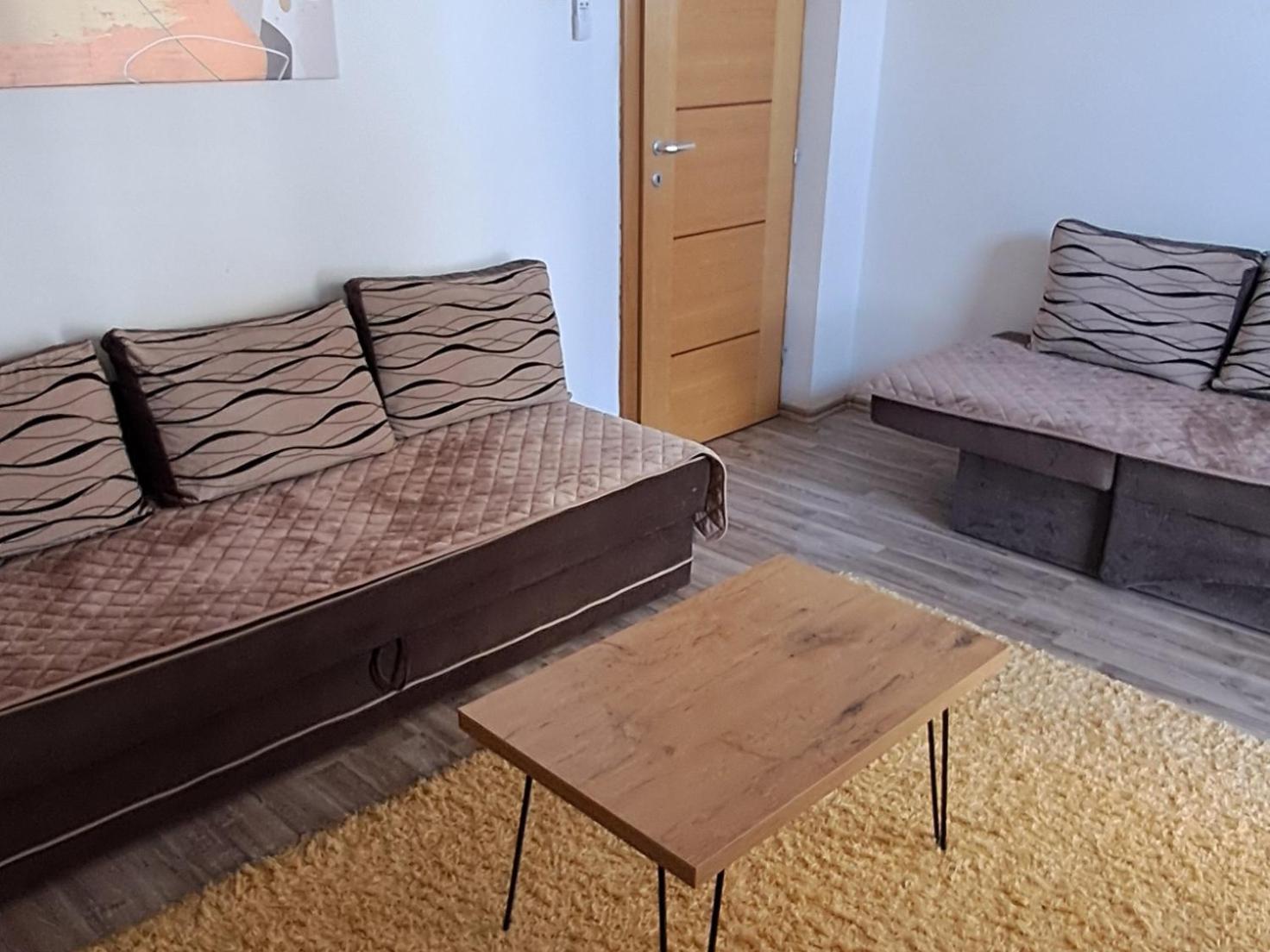 Apartment Place